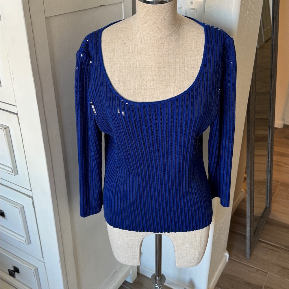 St. John Evening M blue knit sparkle 3/4 sleeve sweater